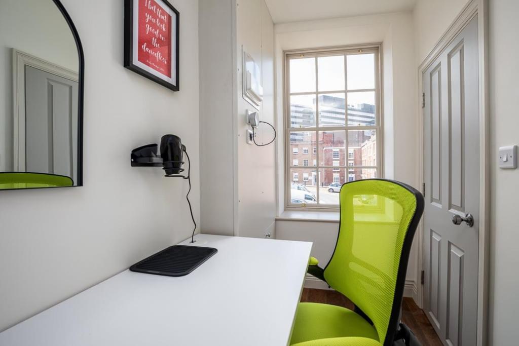 Paradise Square-Remodelled 18Th Century Apartment Sheffield Eksteriør bilde